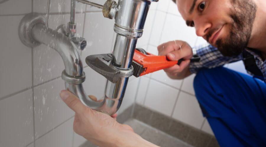 Professional same day plumber services in Sherrill, IA